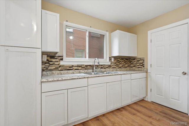 17159 Indiana Street, Detroit, MI 48221