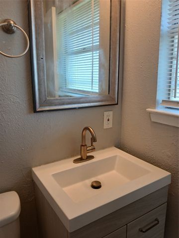 3422 Judge Dupree Drive, Dallas, TX 75241