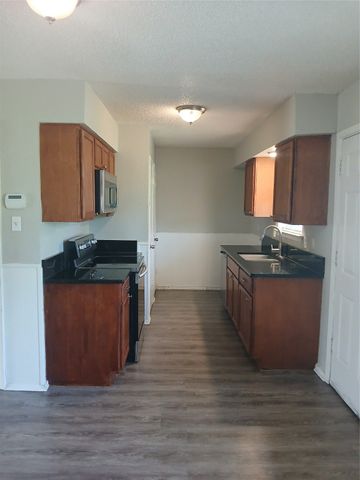 3422 Judge Dupree Drive, Dallas, TX 75241