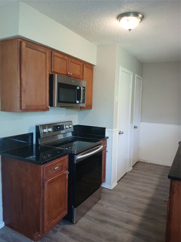 3422 Judge Dupree Drive, Dallas, TX 75241