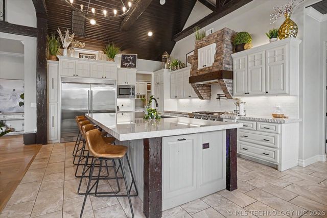 6372 N Wildwood Lane, Owasso, OK 74055