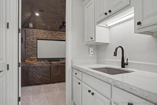 6372 N Wildwood Lane, Owasso, OK 74055