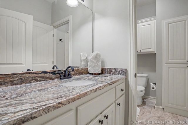 6372 N Wildwood Lane, Owasso, OK 74055