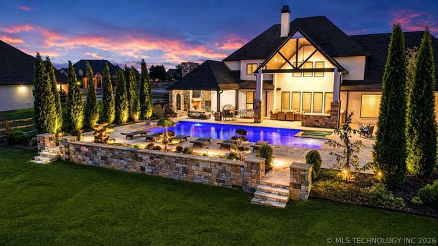 6372 N Wildwood Lane, Owasso, OK 74055