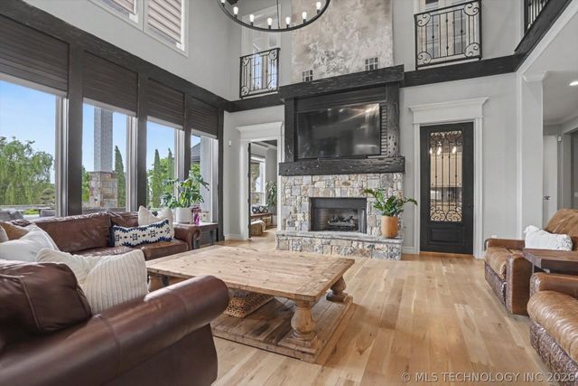 6372 N Wildwood Lane, Owasso, OK 74055