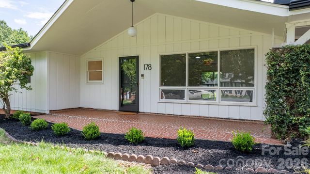178 Trailwood Drive, Forest City, NC 28043