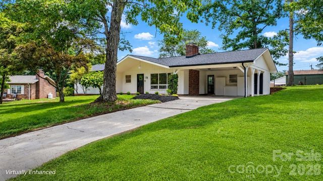 178 Trailwood Drive, Forest City, NC 28043