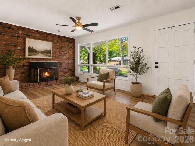 178 Trailwood Drive, Forest City, NC 28043