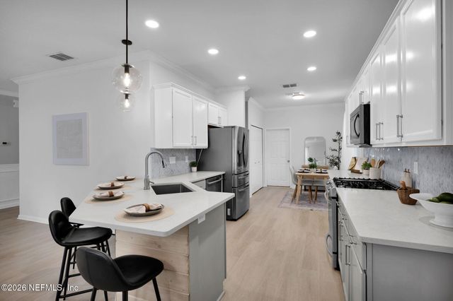 26 GLENWOOD Street, Ponte Vedra, FL 32081