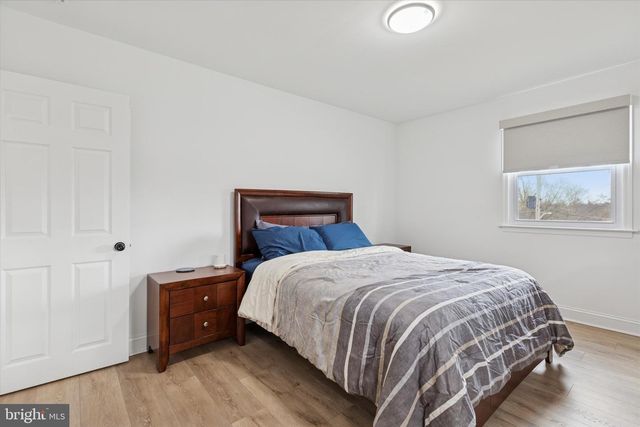 3023 EISENHOWER RD, Norristown, PA 19403