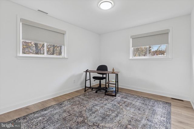 3023 EISENHOWER RD, Norristown, PA 19403