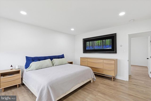 3023 EISENHOWER RD, Norristown, PA 19403