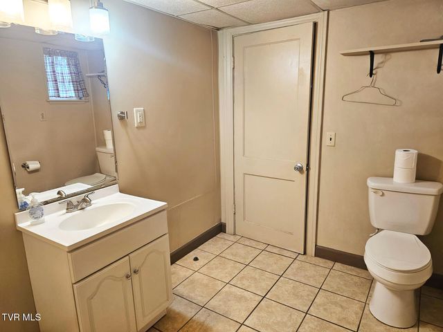 612 Oakwood Avenue, Pennington Gap, VA 24277