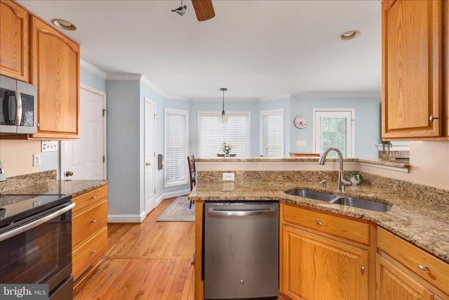 1132 HAPPY RIDGE DR, Front Royal, VA 22630