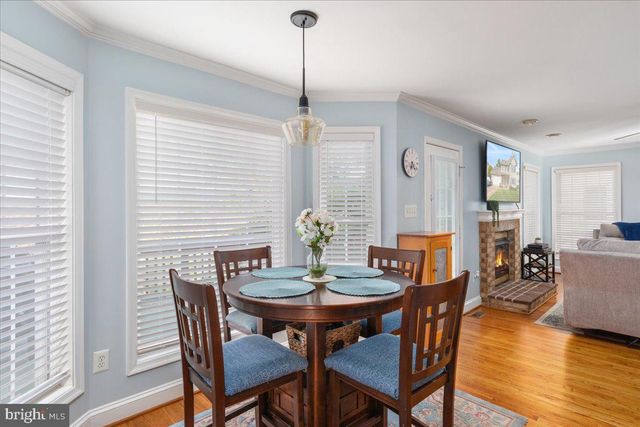 1132 HAPPY RIDGE DR, Front Royal, VA 22630