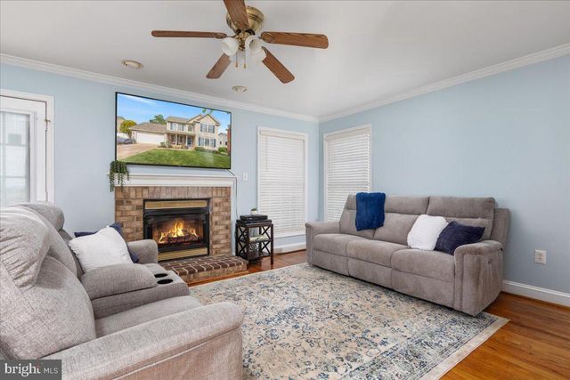 1132 HAPPY RIDGE DR, Front Royal, VA 22630