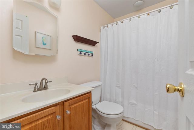 1132 HAPPY RIDGE DR, Front Royal, VA 22630