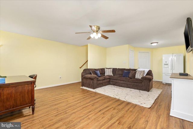 1132 HAPPY RIDGE DR, Front Royal, VA 22630