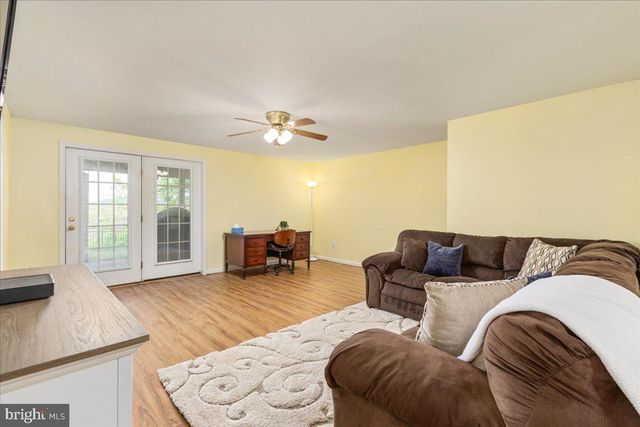 1132 HAPPY RIDGE DR, Front Royal, VA 22630