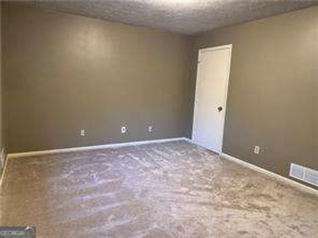 1059 Soapstone Lane, Riverdale, GA 30296