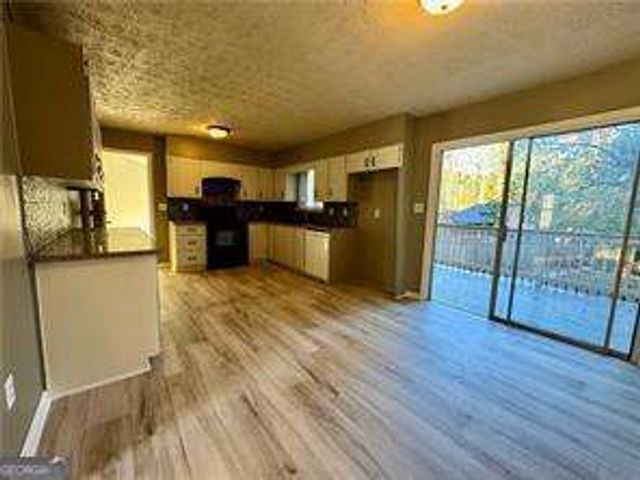 1059 Soapstone Lane, Riverdale, GA 30296