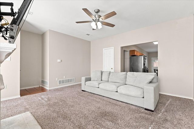 321 Texas Drive, Lake Dallas, TX 75065