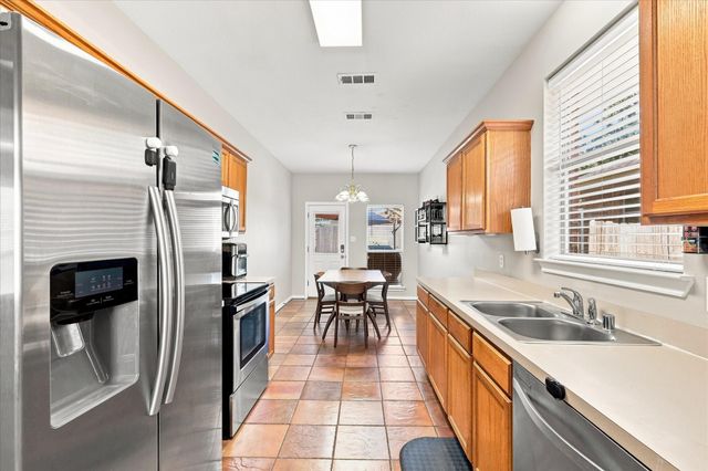 321 Texas Drive, Lake Dallas, TX 75065