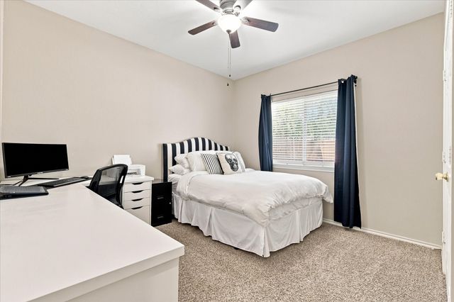 321 Texas Drive, Lake Dallas, TX 75065