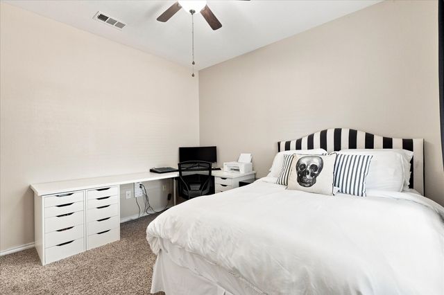 321 Texas Drive, Lake Dallas, TX 75065