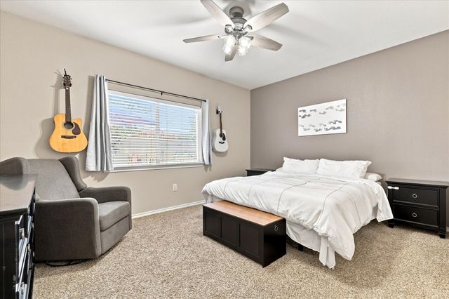 321 Texas Drive, Lake Dallas, TX 75065