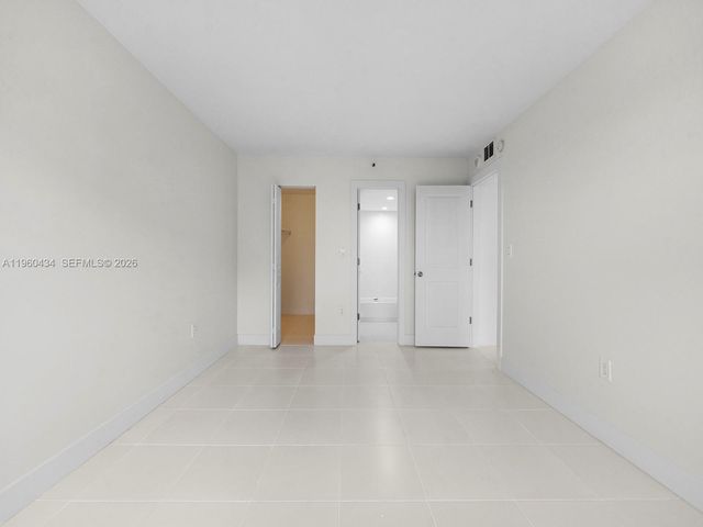 1750 NW 27th Ave 0, Miami, FL 33125