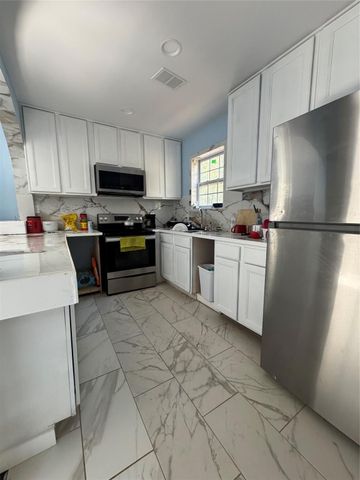 172 Moonbeam Lane, Livingston, TX 77351