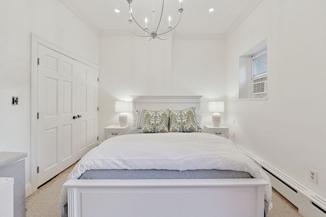 89 Revere St, Boston, MA 02114
