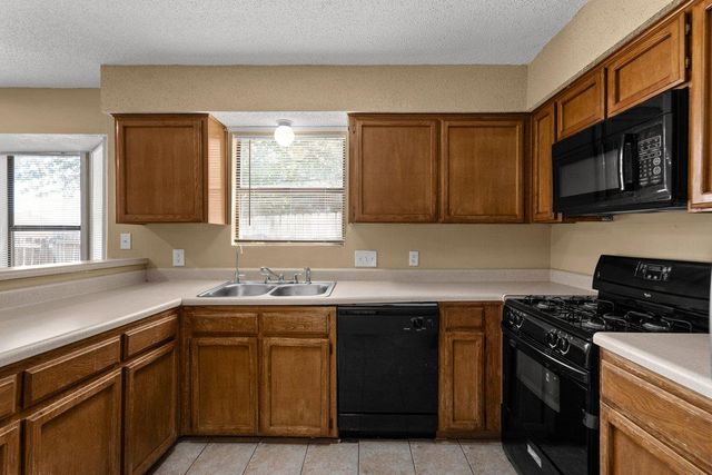 1001 Tamra CV, Round Rock, TX 78681