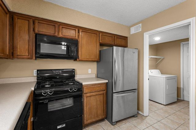 1001 Tamra CV, Round Rock, TX 78681