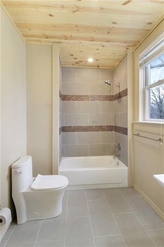 1000 Briggs Avenue, Parsons, KS 67357