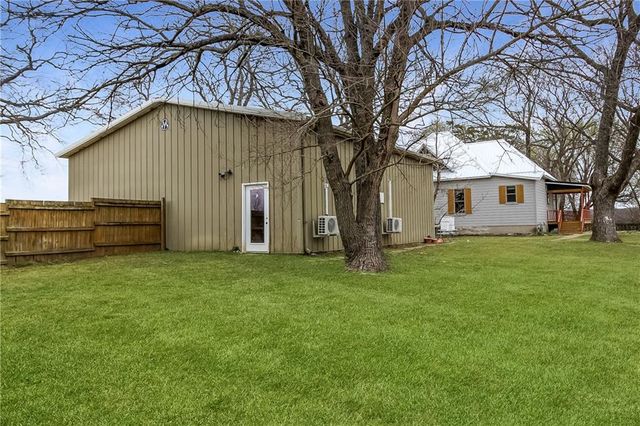 1000 Briggs Avenue, Parsons, KS 67357