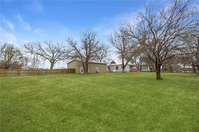 1000 Briggs Avenue, Parsons, KS 67357