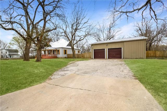 1000 Briggs Avenue, Parsons, KS 67357