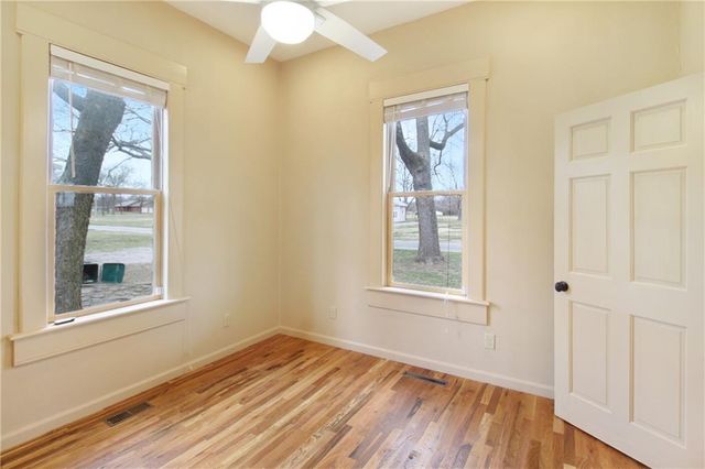 1000 Briggs Avenue, Parsons, KS 67357