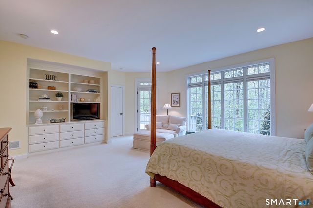 37 Hanover Fields Road, Glastonbury, CT 06033