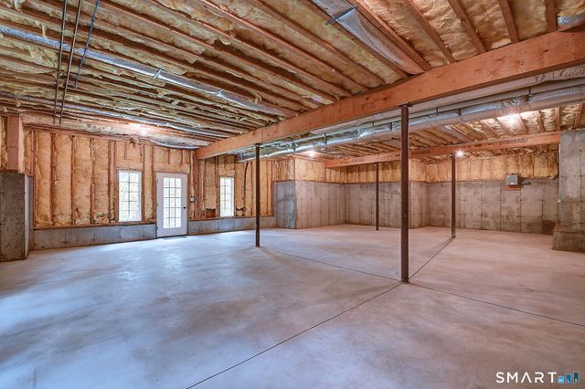 37 Hanover Fields Road, Glastonbury, CT 06033