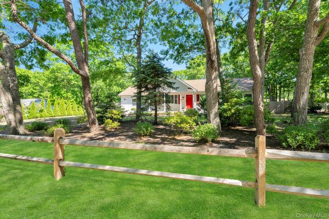 46 Sherwood Road, Hampton Bays, NY 11946
