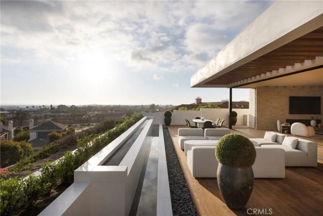 2519 Harbor View Drive, Corona Del Mar, CA 92625