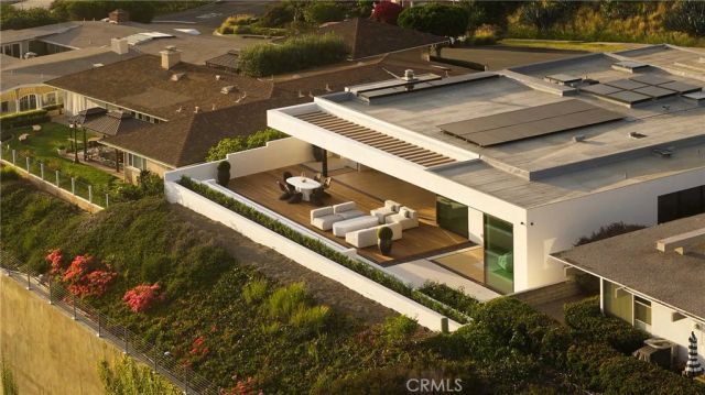 2519 Harbor View Drive, Corona Del Mar, CA 92625