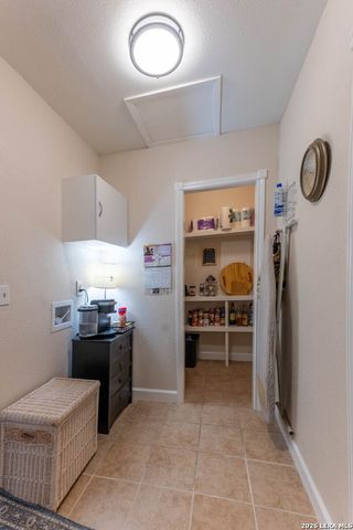 201 Crosswood, Universal City, TX 78148