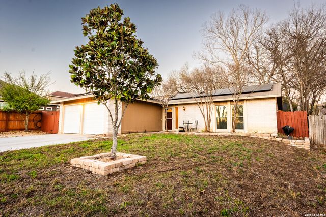 201 Crosswood, Universal City, TX 78148