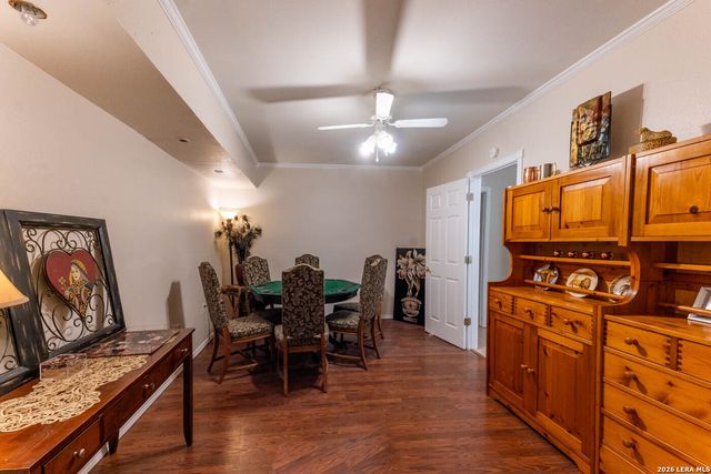 201 Crosswood, Universal City, TX 78148