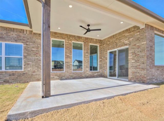 15504 Echo Park Drive, Edmond, OK 73013