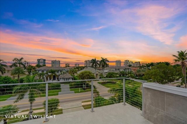 3800 Crayton Road, Naples, FL 34103